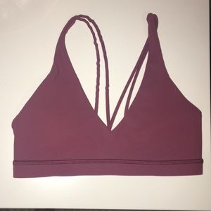Lululemon mauve sports bra